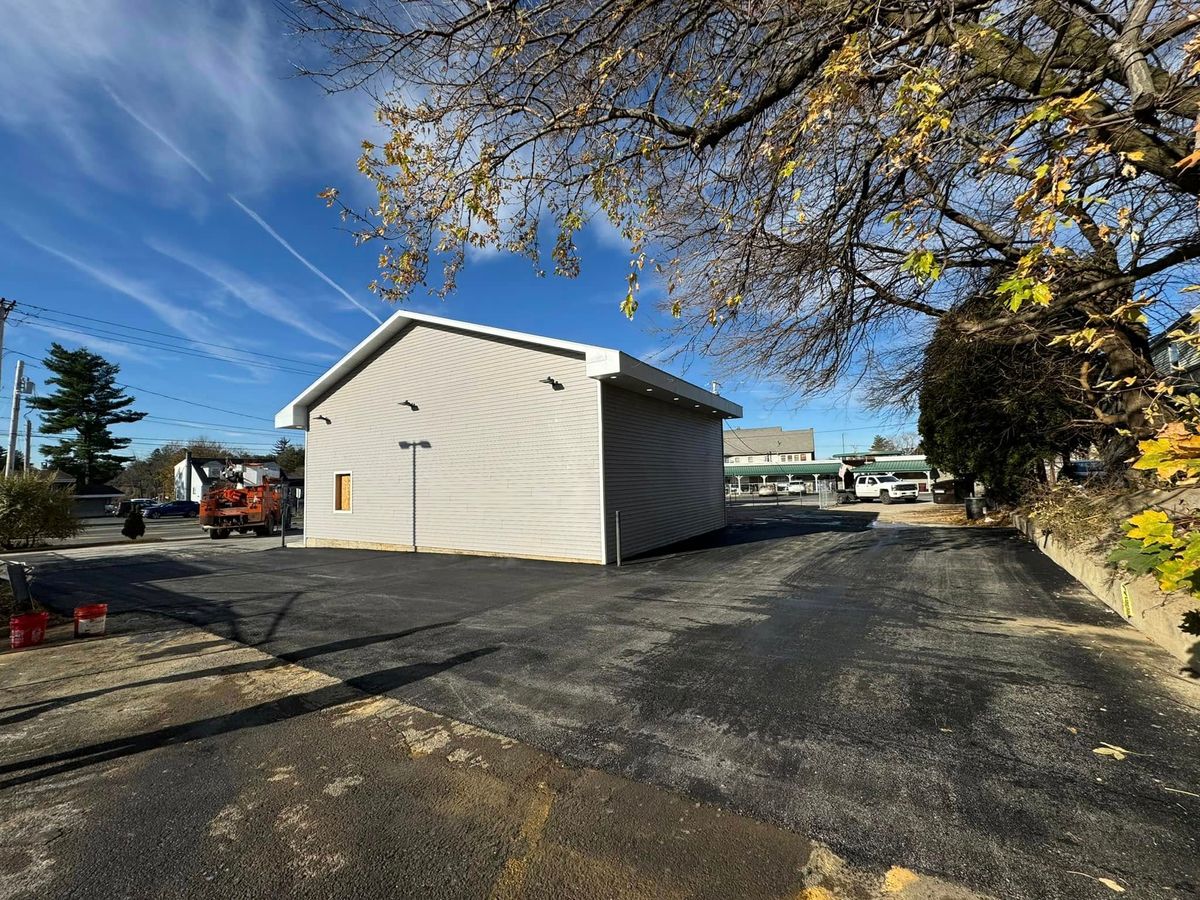 Asphalt Paving for Extreme Paving & Construction in Schenectady, NY