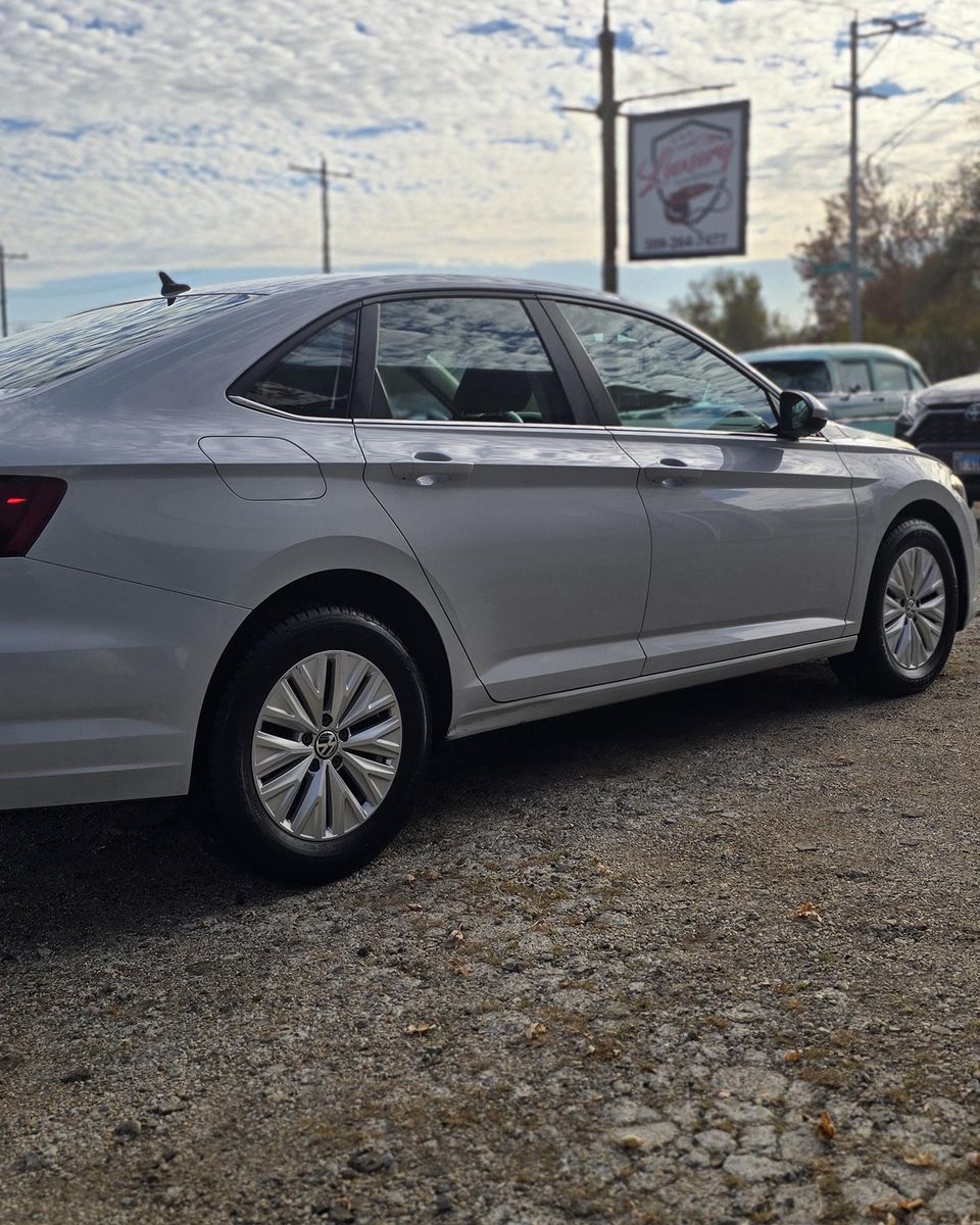 Full Detail Service for Luxury Auto Detail in Peoria, IL