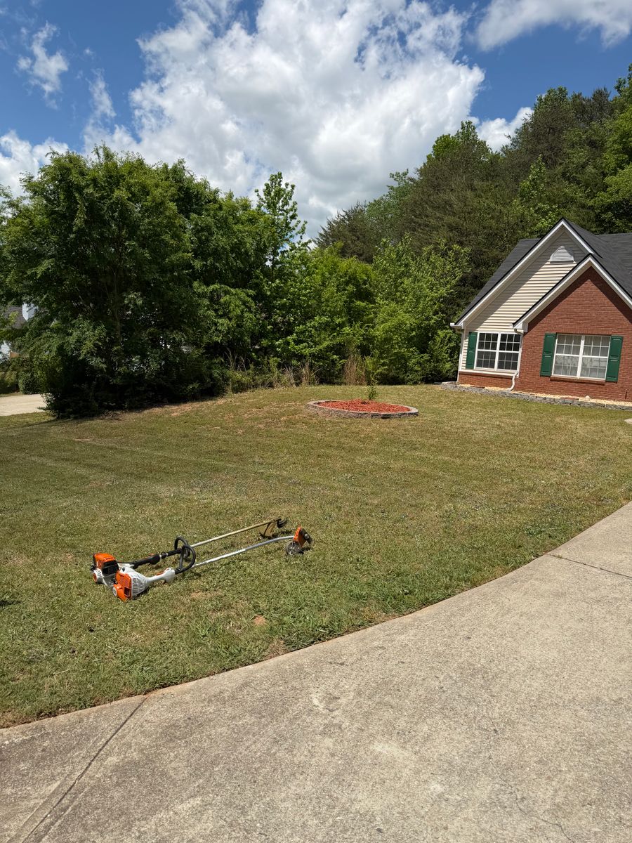 Mowing for ACE Lawn Care of Georgia LLC in Gainesville, GA