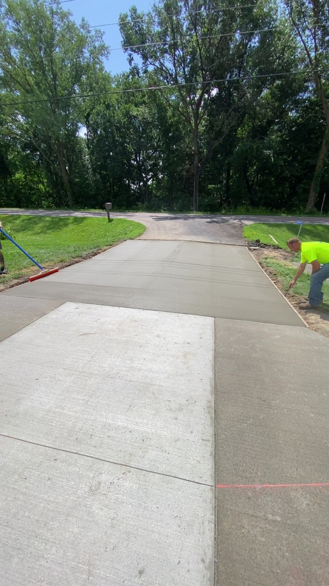 Driveway Install for TDC Excavating in Dubuque, IA