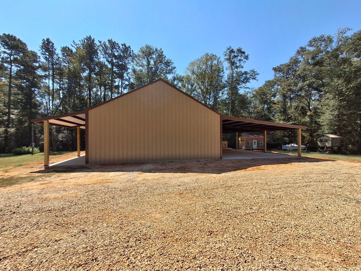 Pole Barn Construction for H&M Construction Metal Buildings in Osyka, MS