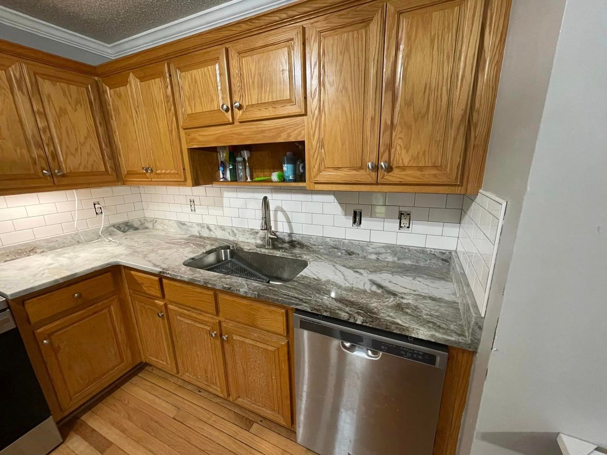 Kitchen Backsplash Tiling for McCollum Tile in Hartwell, GA