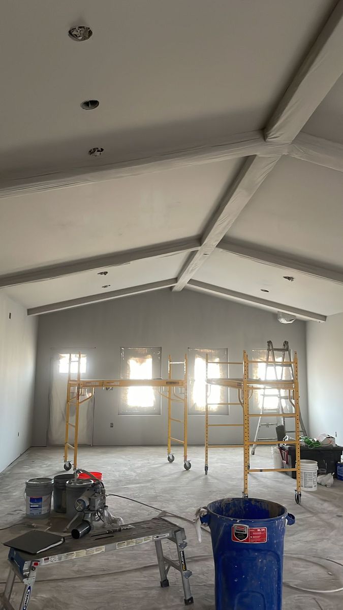 Interior Painting Services for Mountain Custom Painters LLC in , 