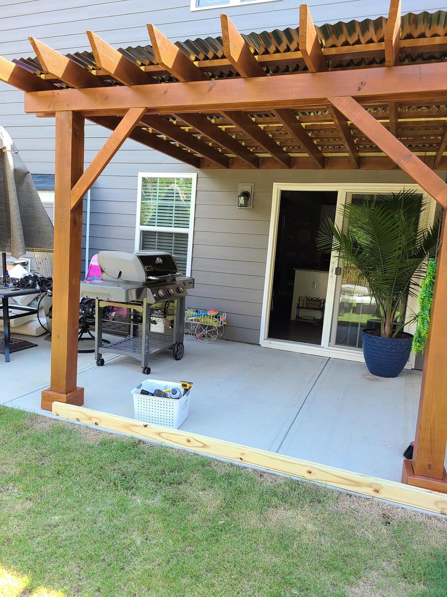 Pergola Installation for Palmetto Fence in Greenville, SC