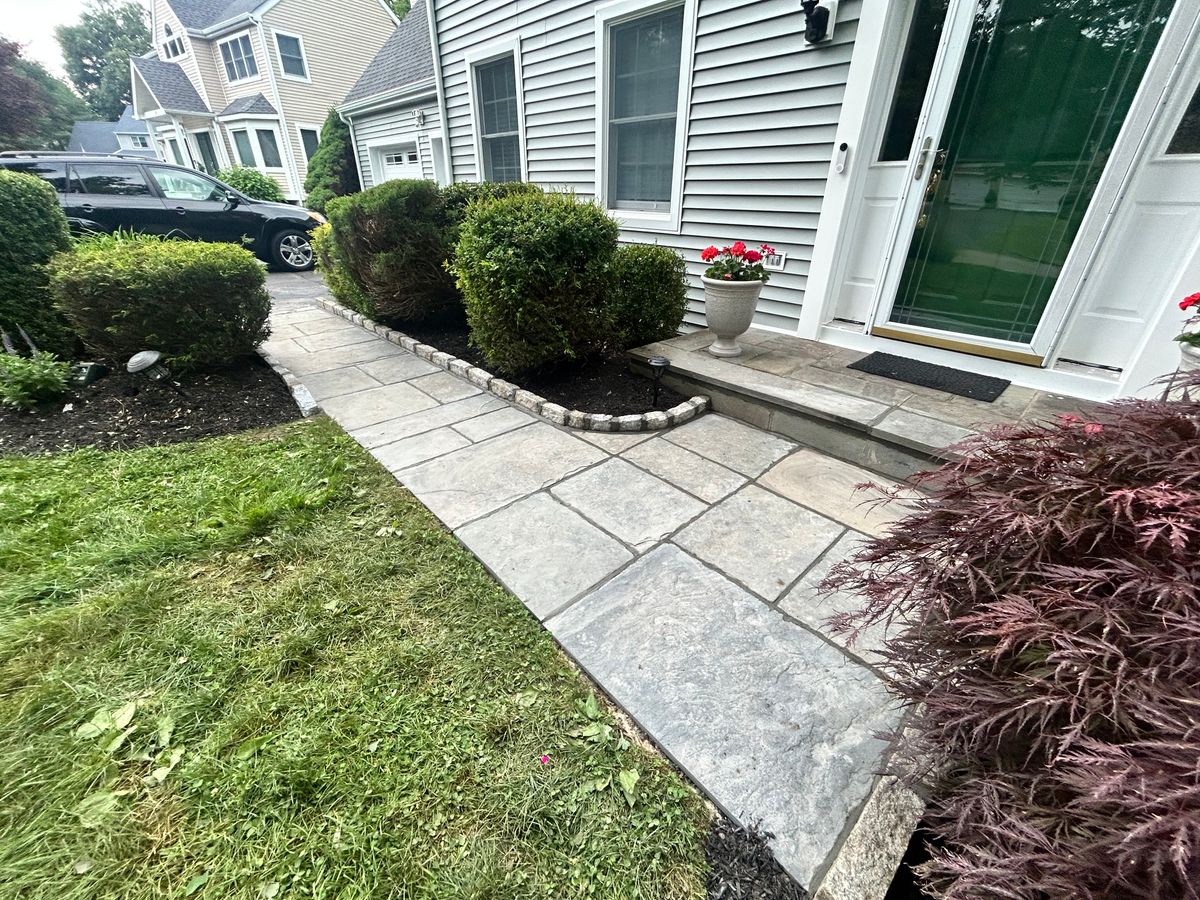 Patio Design & Construction for Zaldivar’s Lawn Care INC  in Peekskill, NY