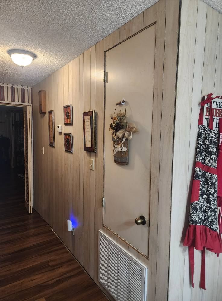 Electrical Work for S.W. Construction in Center, TX