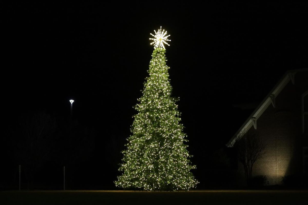 Commercial for Holiday Lighting Solutions in Huntsville, AL