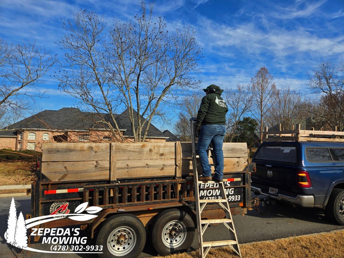 Residential Maintenance for Zepeda's Mowing in Fort Valley, GA