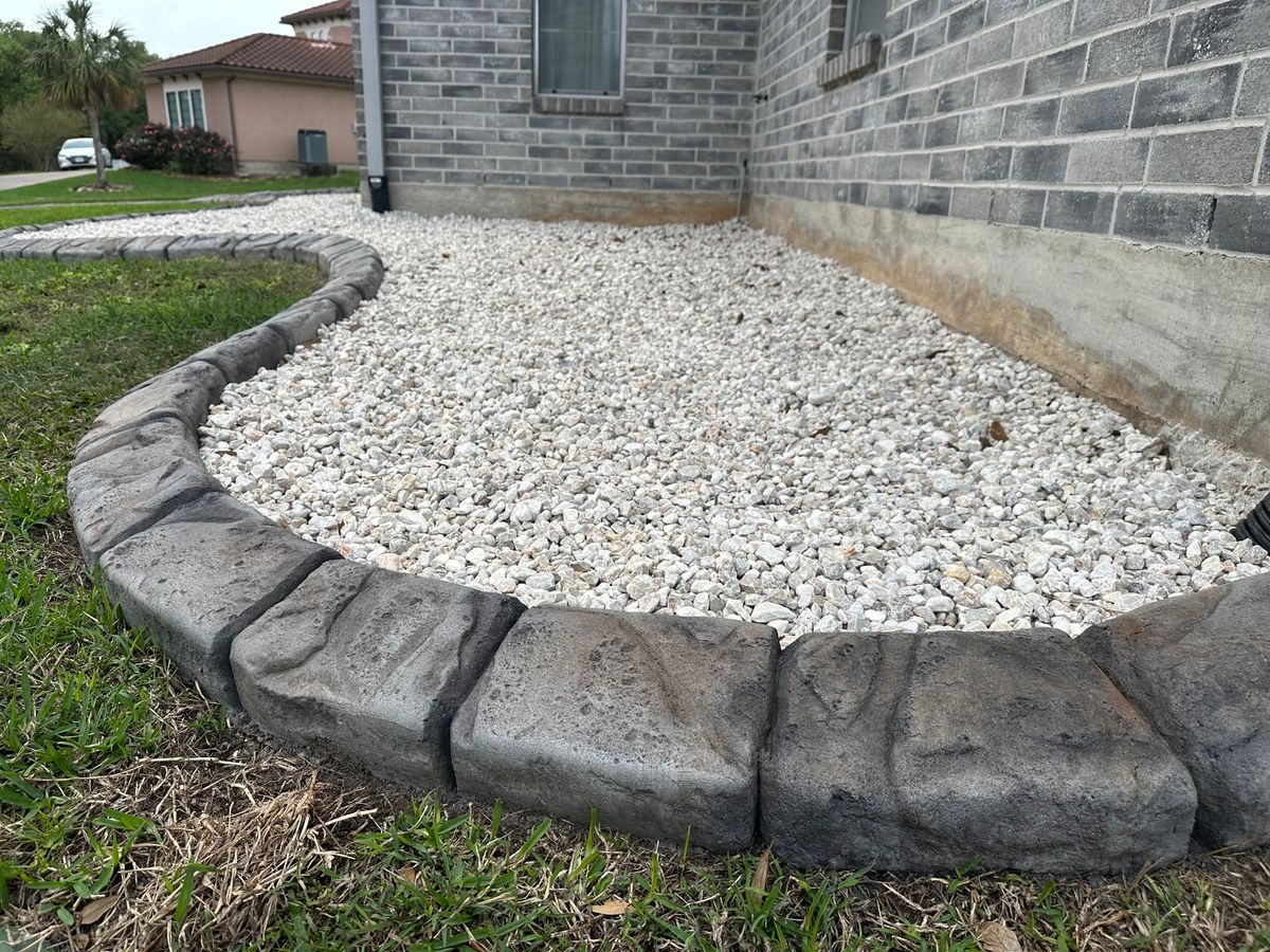Landscaping for Texas Curb N Borders in Houston, TX