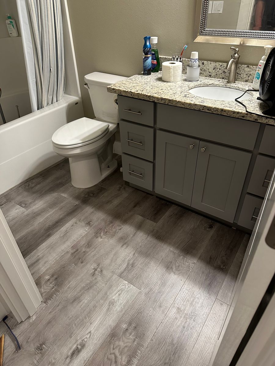 Bathroom Renonvation for Lawless Construction in Dallas, OR