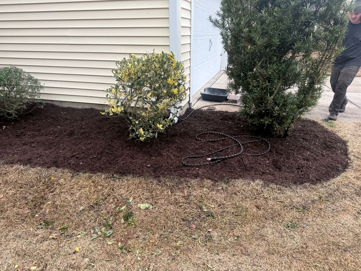 Mulching for Wide Open Greenscapes in Goose Creek, SC