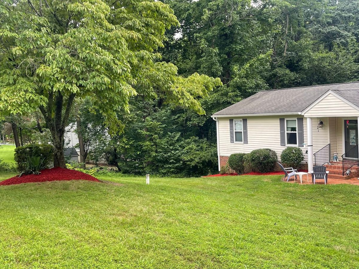 Lawn Maintenance for Hurley's Cutz in Saint Leonard, MD