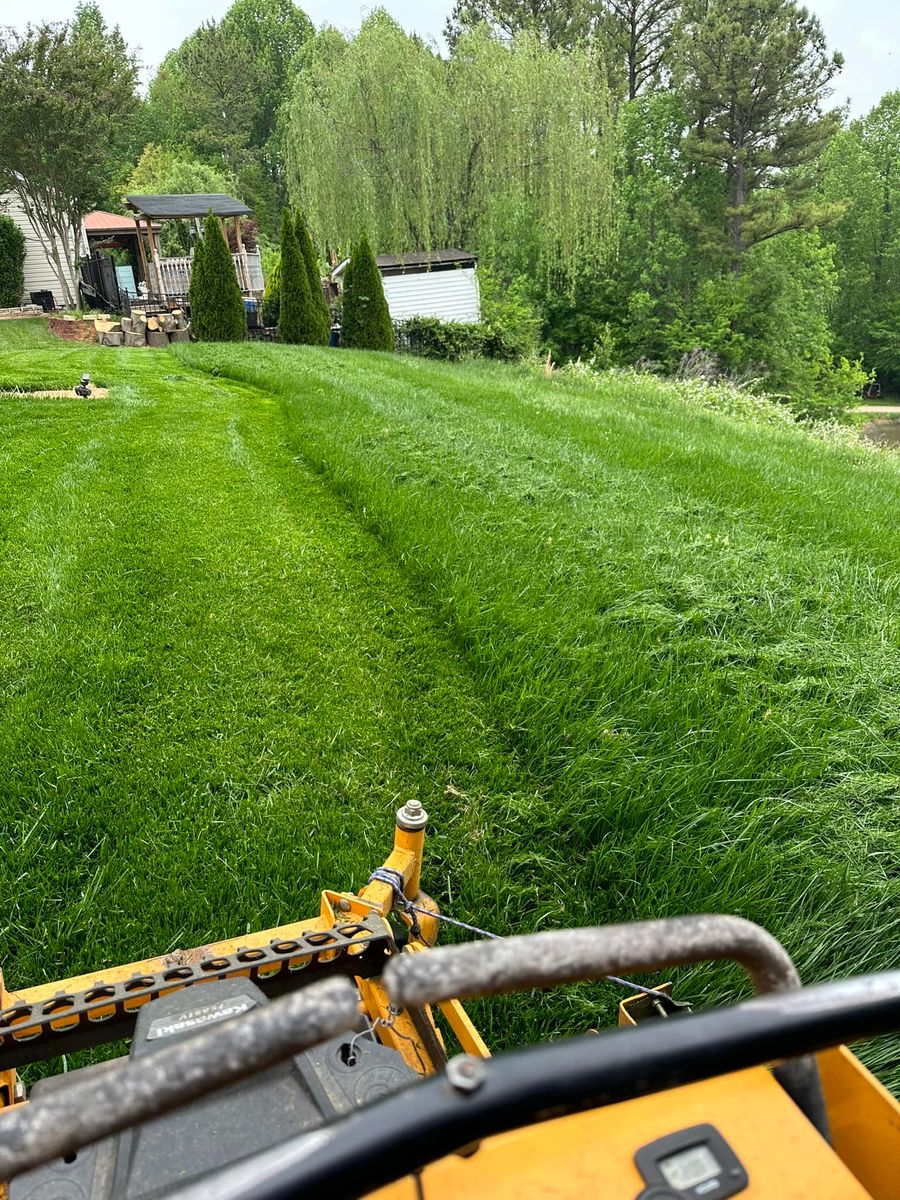 Lawn Maintenance for RZ Landscaping in Lake Wylie, SC