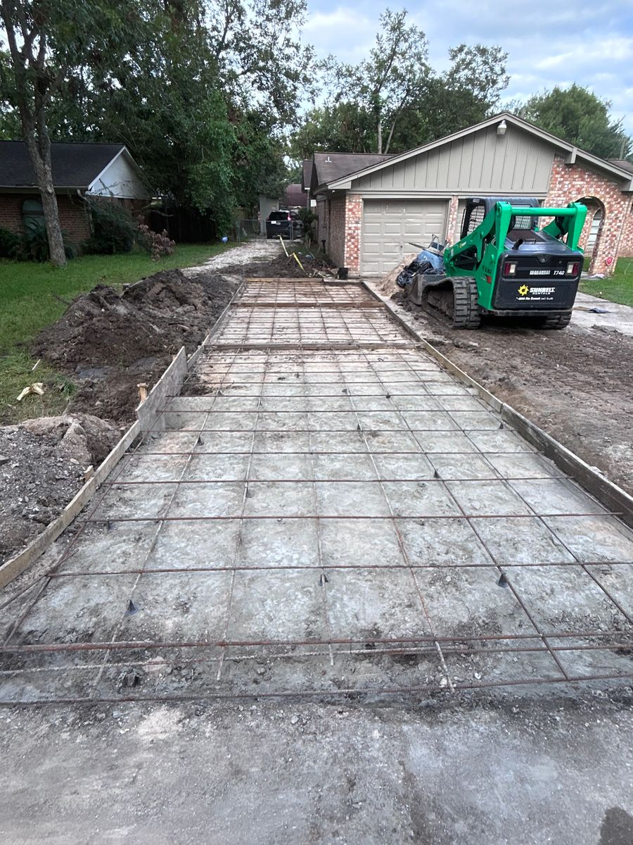Mont Belvieu Concrete Contractors for Texas Bay Concrete in Houston, TX