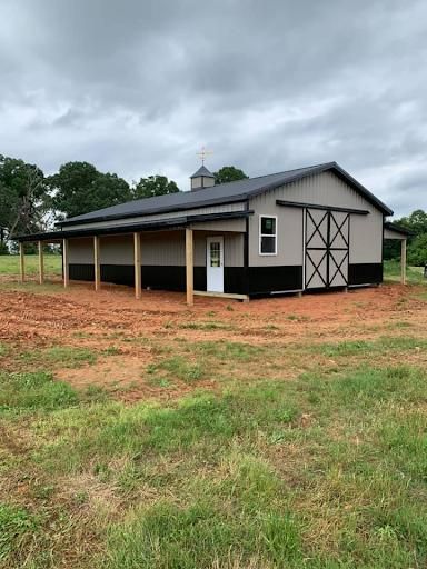 Pole Barn Construction for Ridgeline Construction in Hiddenite, NC
