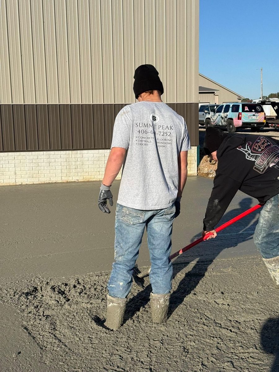 Driveways & Sidewalks for Whitfield Concrete Construction in Solsberry, IN