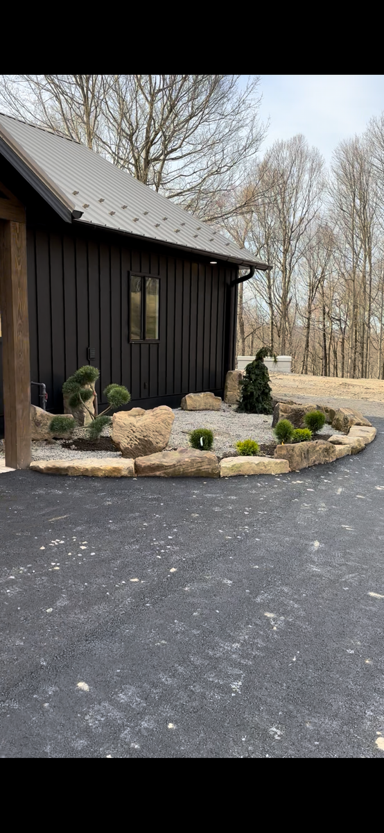 Retaining Wall Construction for Buckeye Lawns & Landscaping LLC in Millersburg, OH