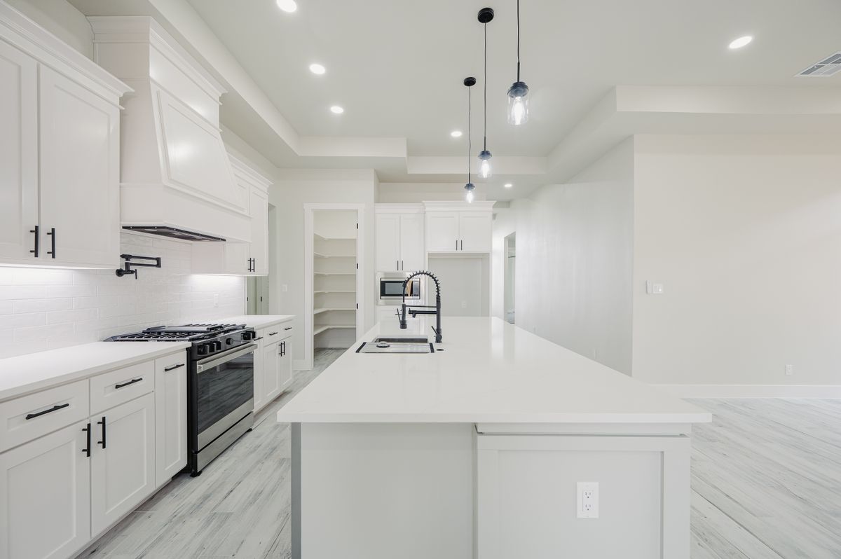 Custom Home Construction for North Light Construction in Midland County, TX