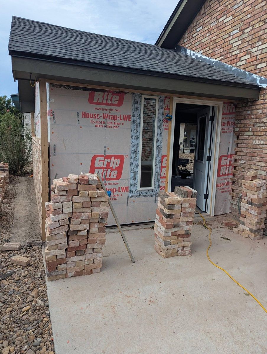 Carpentry for TopNotch Painting Solutions LLC in McAllen, TX