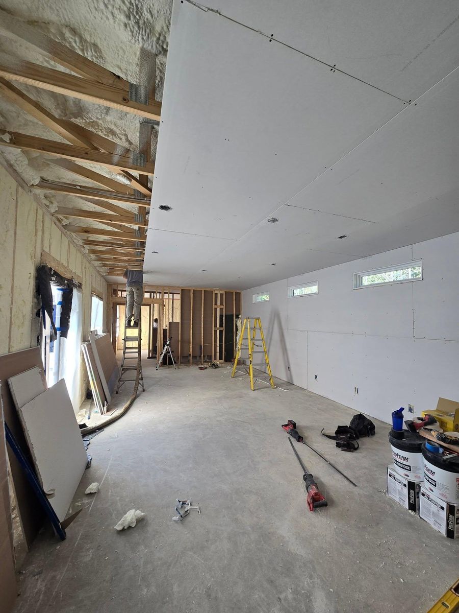 Custom Work for Elite Contracting Services in Cecilia, KY