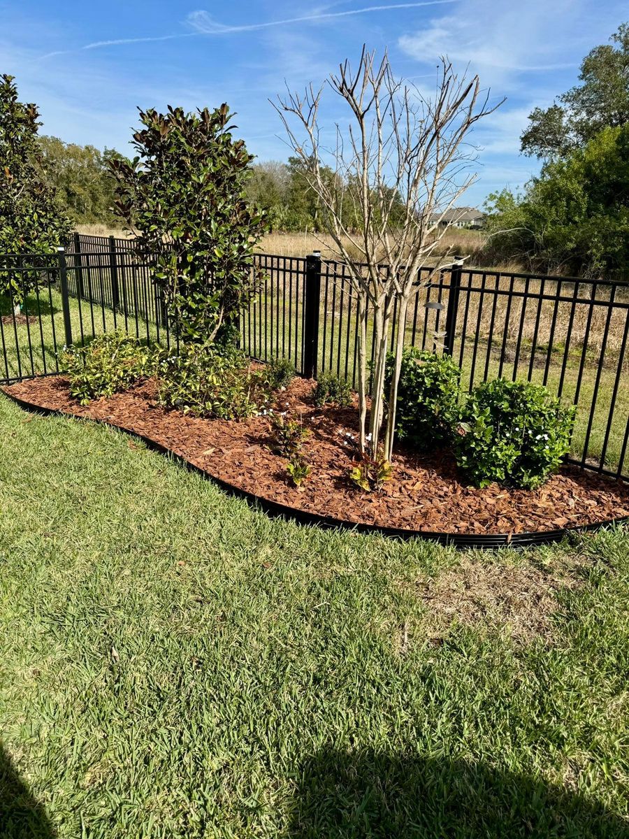 Landscaping for Shoreside Property Services in Apollo Beach, FL