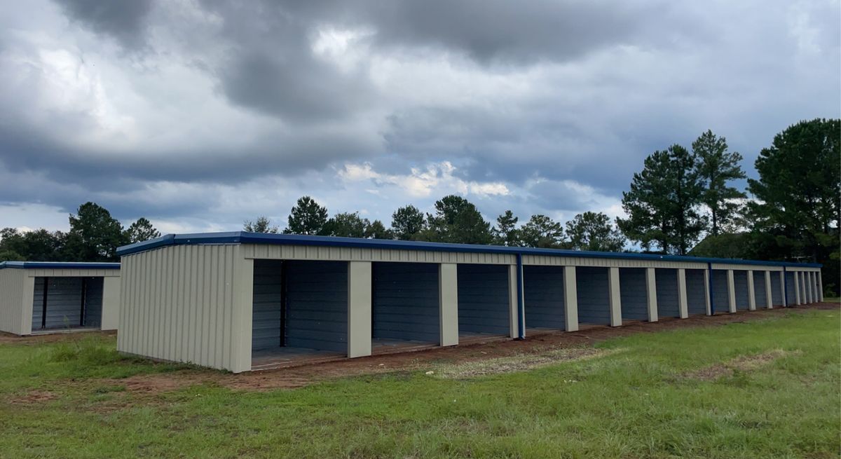 Mini Storage Units for Finley Construction  in Sylvester, Georgia