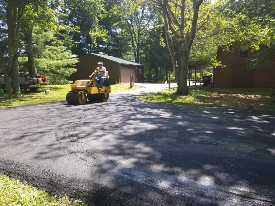 Sealcoating for Smith's Paving and Sealcoating in Rushville, IN
