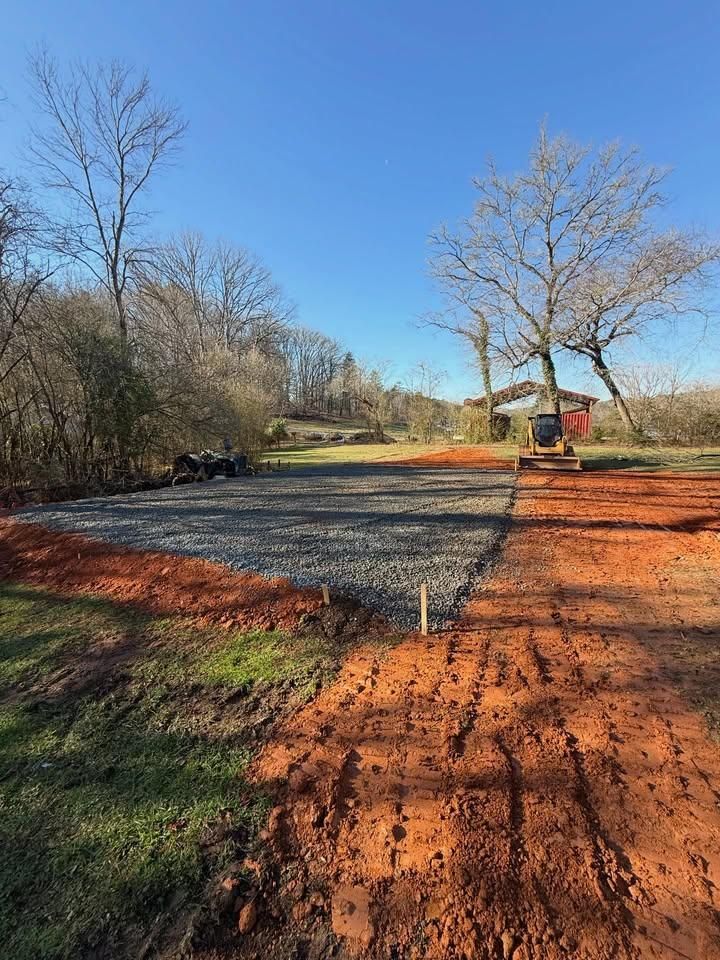 New Cut Driveways for T Crane Grading LLC in Clarkesville, GA