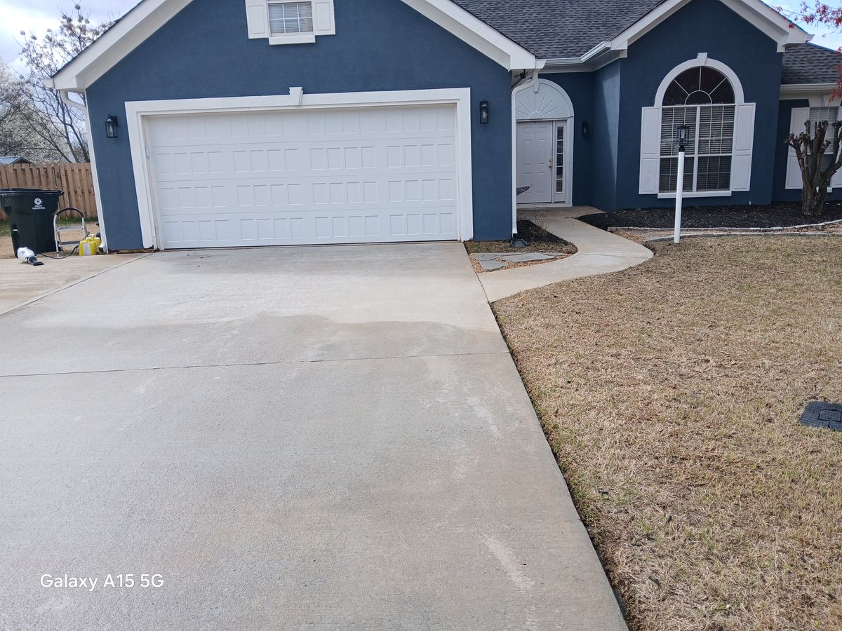 Pressure Washing for RH Strictly Business Auto Detailing and Pressure Washing in Warner Robins, GA