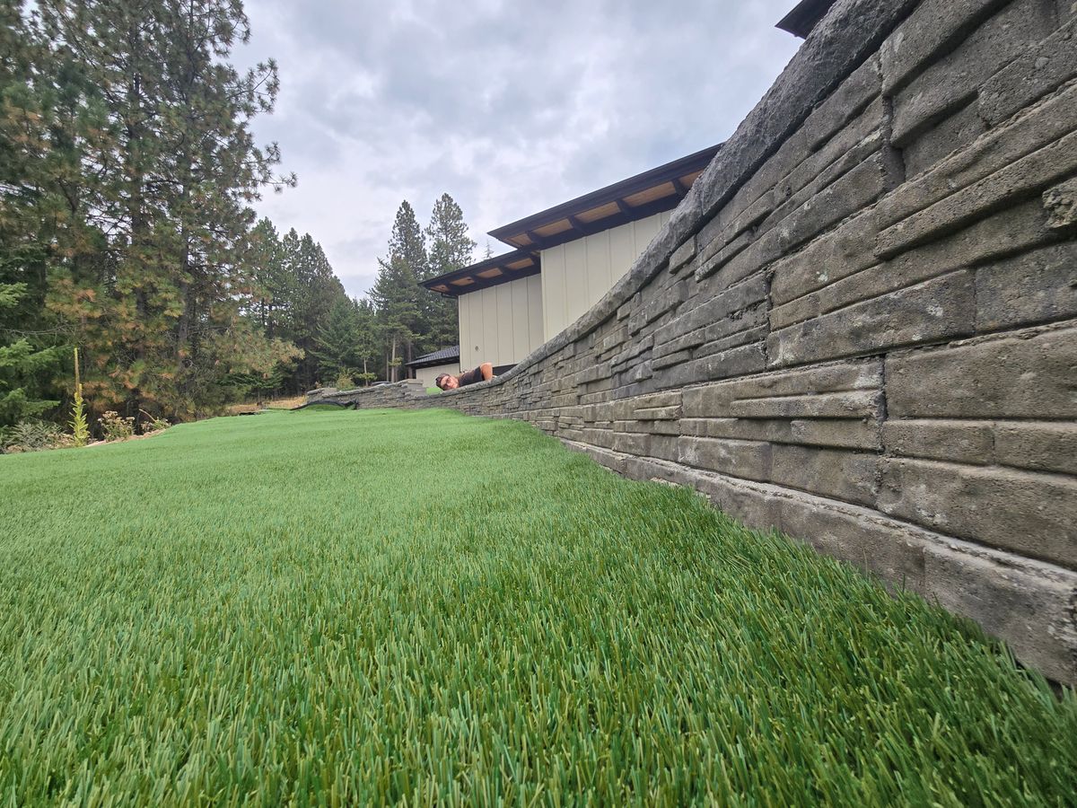 Astro Turf & Putting green for Ida-Home Hardscapes in Coeur d'Alene, ID