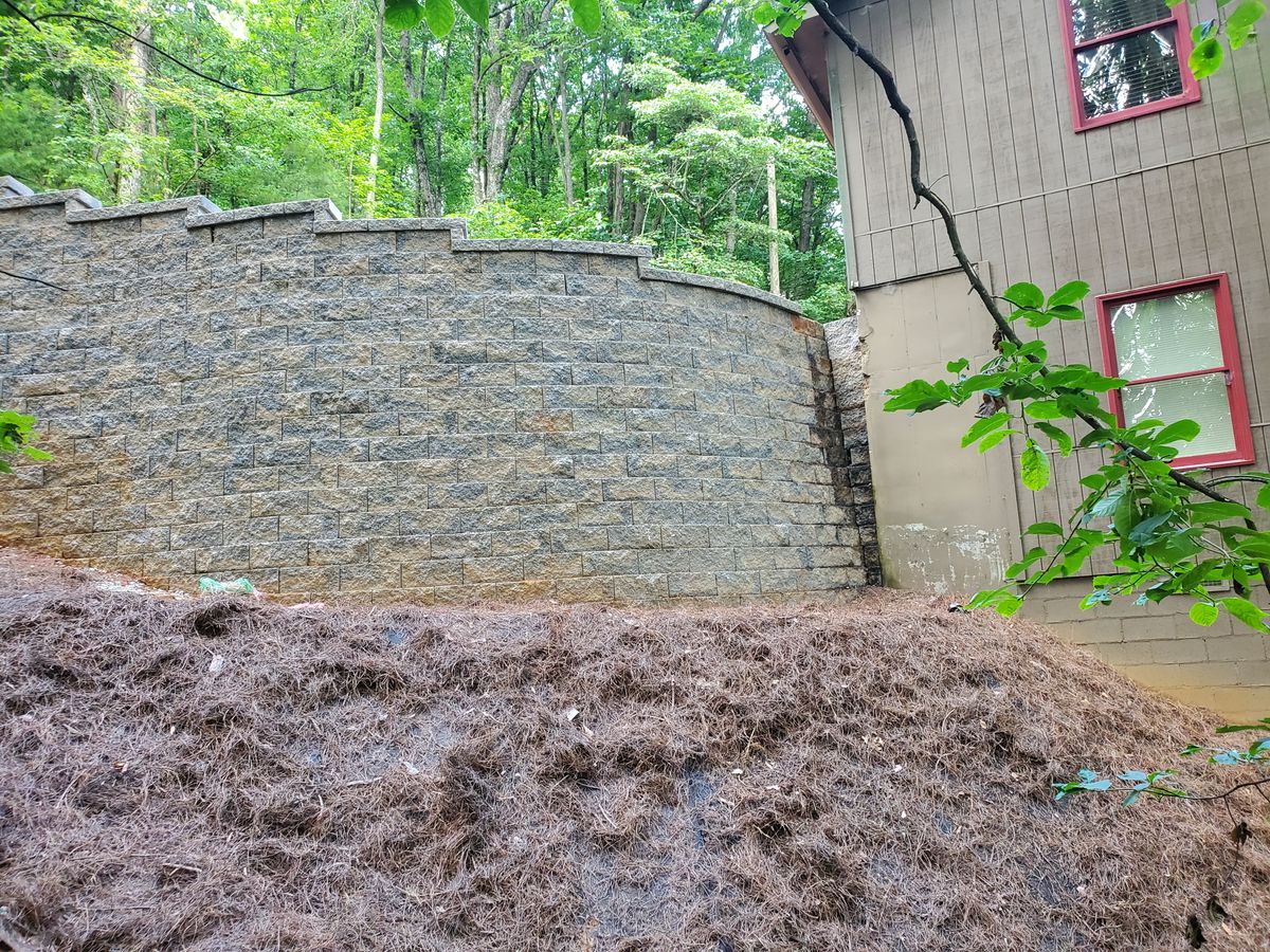 Patios & Retaining Walls for HC Construction & Grading in Clayton, GA