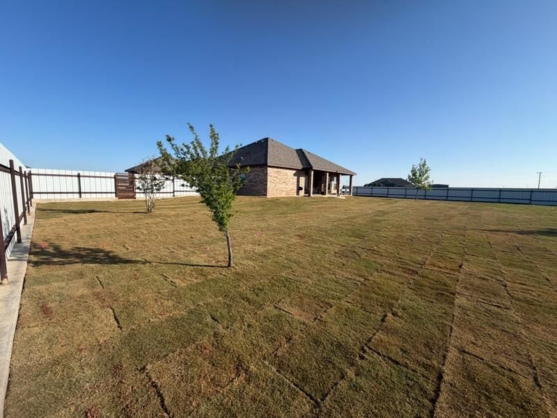 Sodding for Stone's Tree Services and Landscaping in Midland, TX