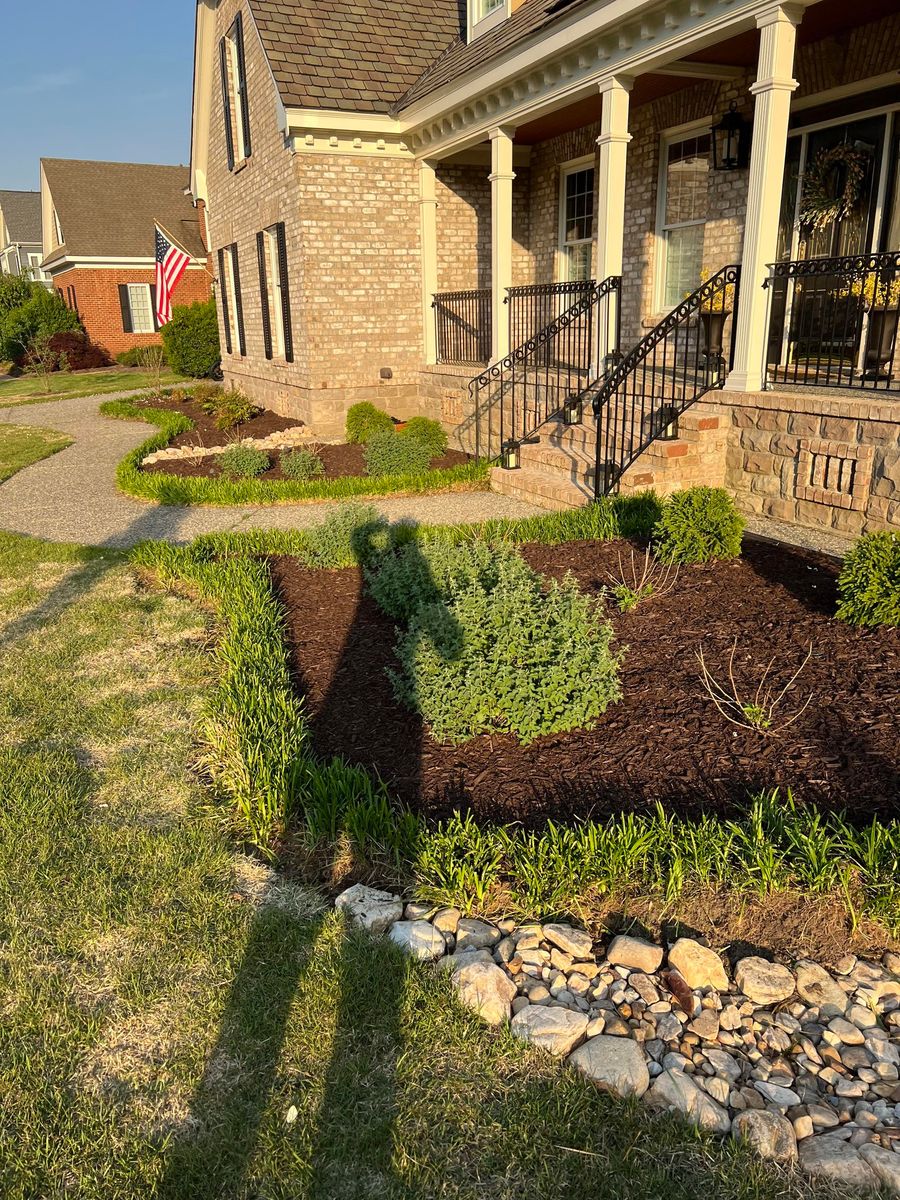 Mulch Installation for KP Landscaping in Williamsburg, VA