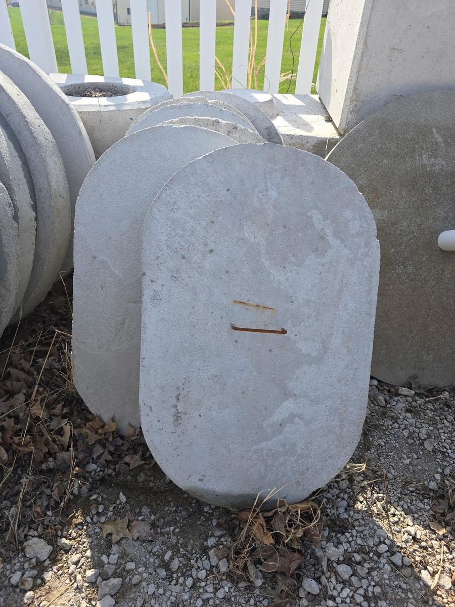 PreCast Concrete Offerings  for Patriot's Choice Contracting in Harlan, IA