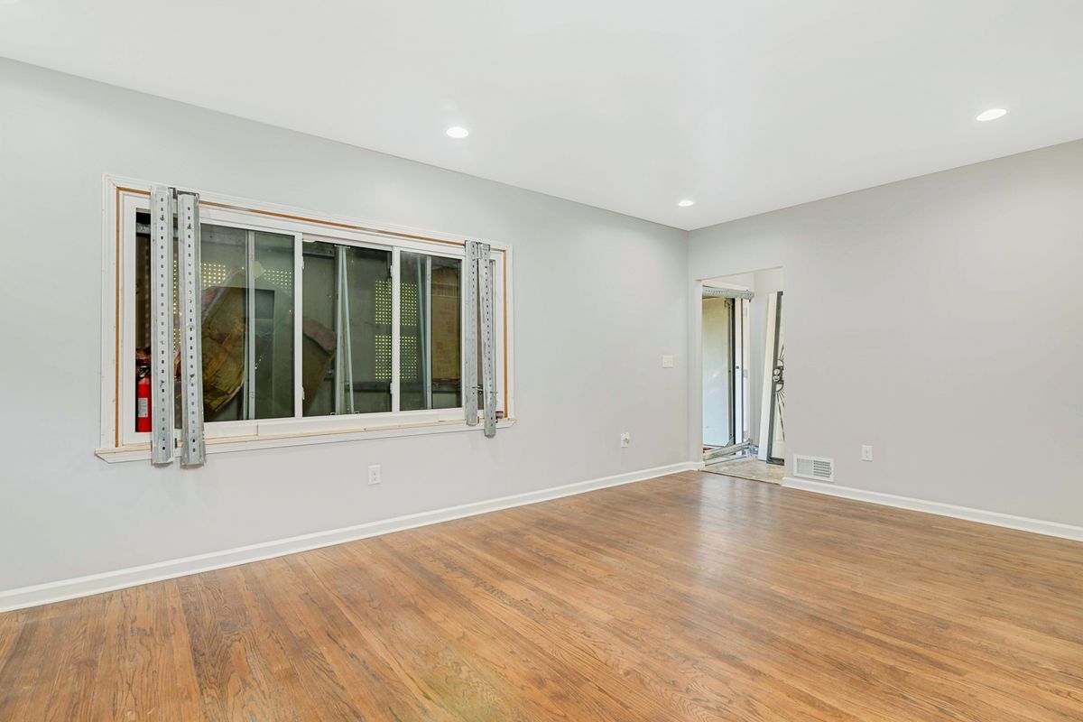 General Contractor for Denson Construction Services in Detroit, MI