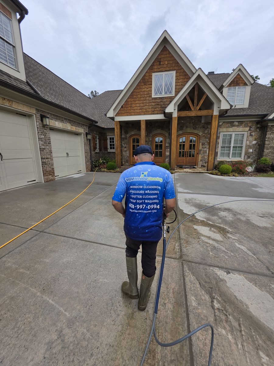 Concrete Cleaning for MBM Window Cleaning in Gwinnett County, GA