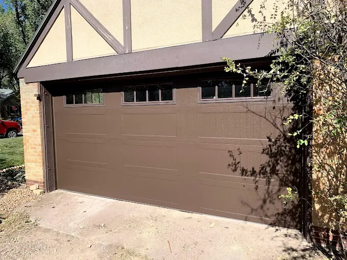 Garage Door Installation for 423 Garage Doors in Signal Mountain, Tennessee