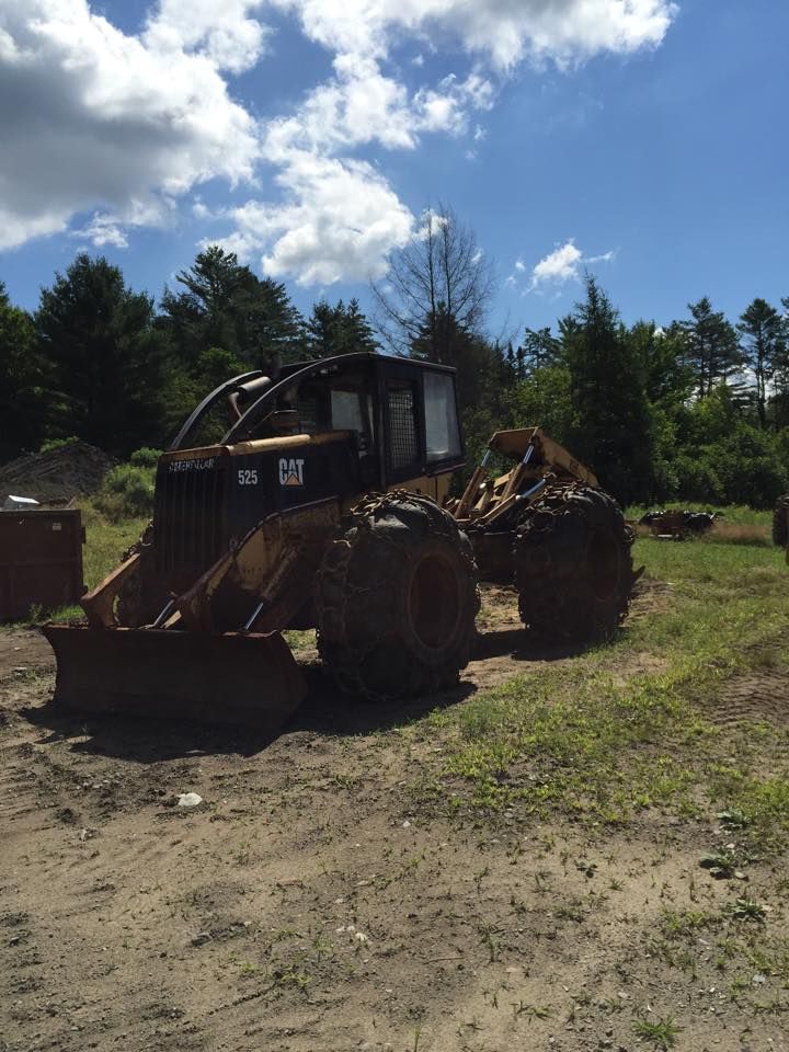 1996 Caterpillar 525 Grapple for  in Northumberland, NH