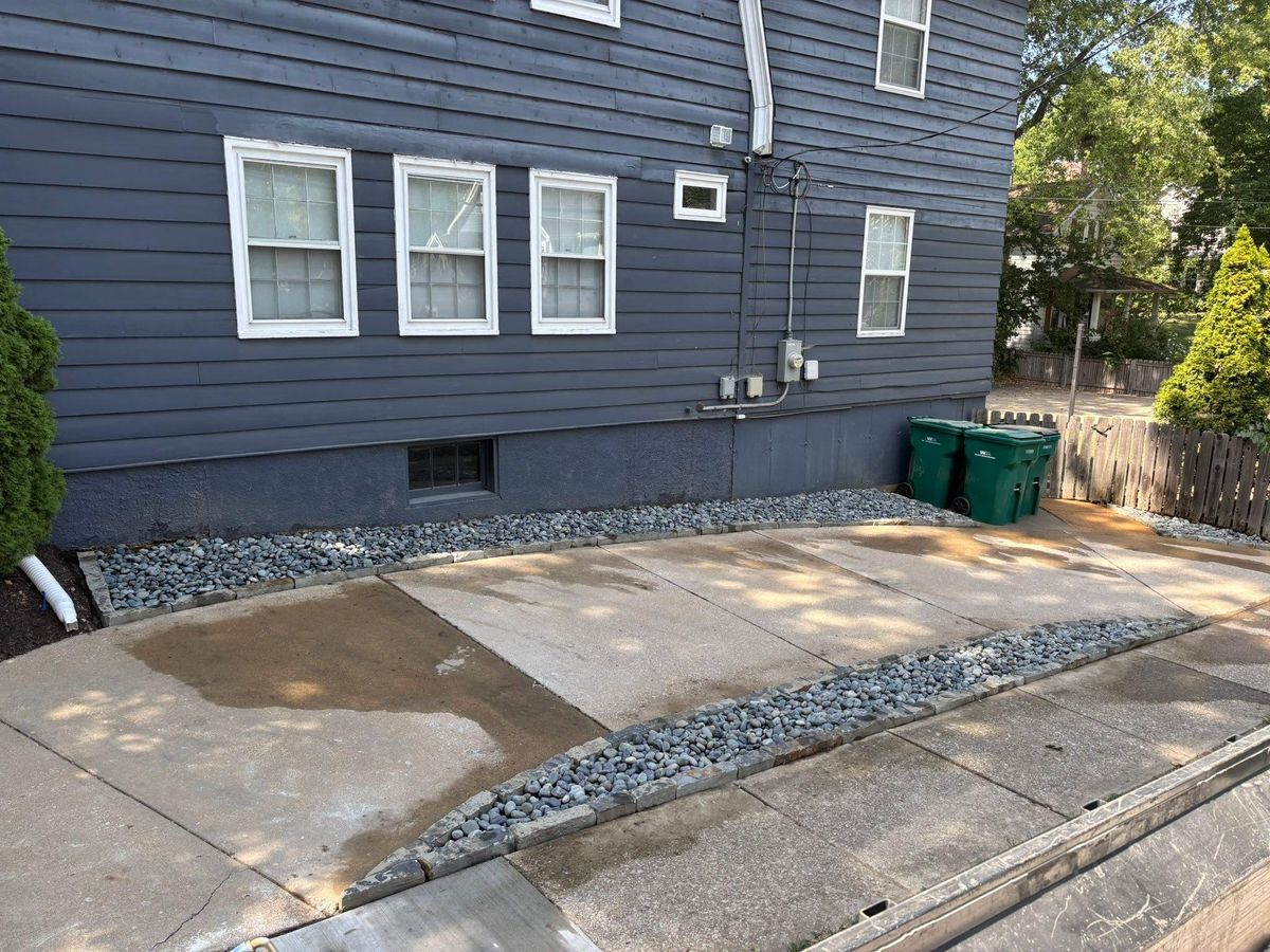 Landscape Design for J & B Landscaping in St. Louis, MO