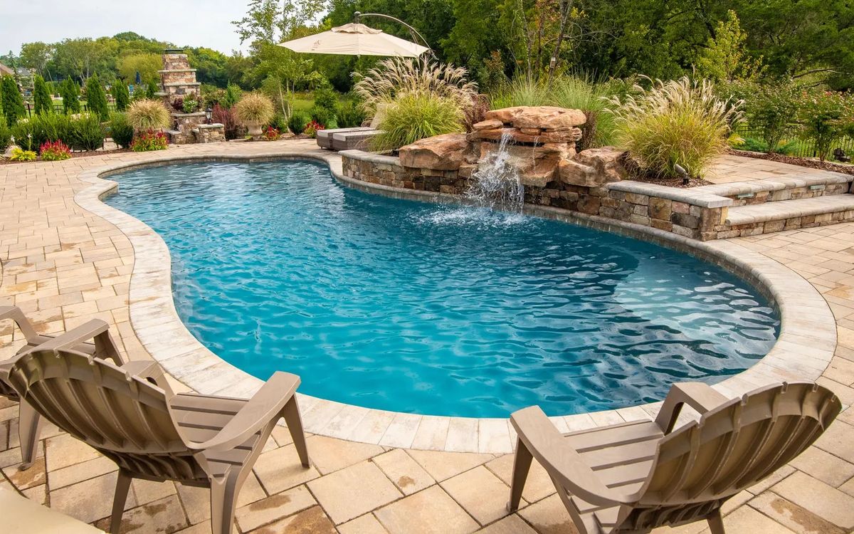 Jacuzzi and Spa Design for Romoland General Contractor & Pools Inc. in Fontana, CA