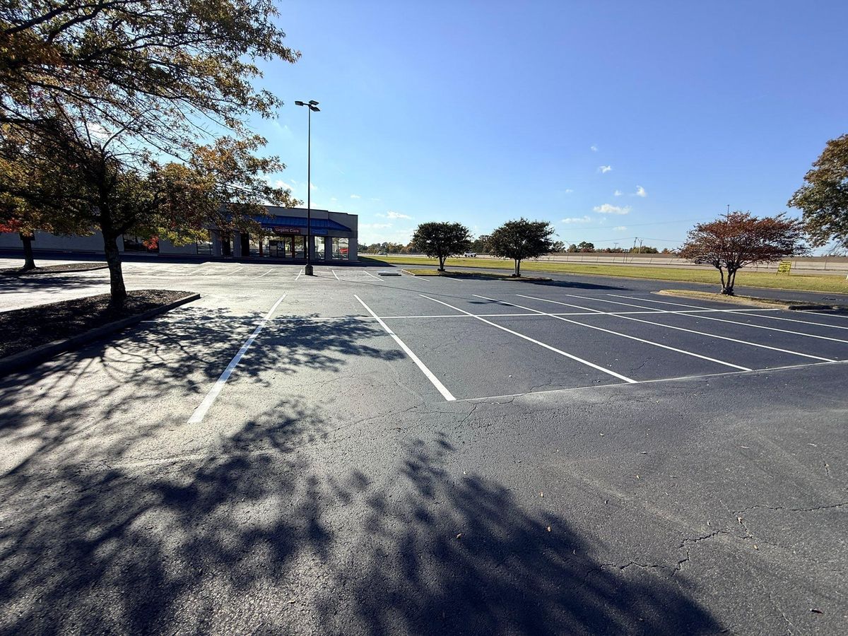 Asphalt Maintenance for Straight Line Striping in Little Rock, AR