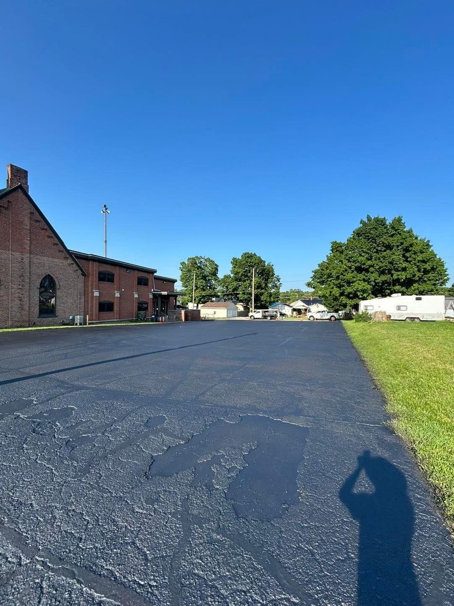 Asphalt Installation for Texcap Asphalt Construction in Magnolia, TX