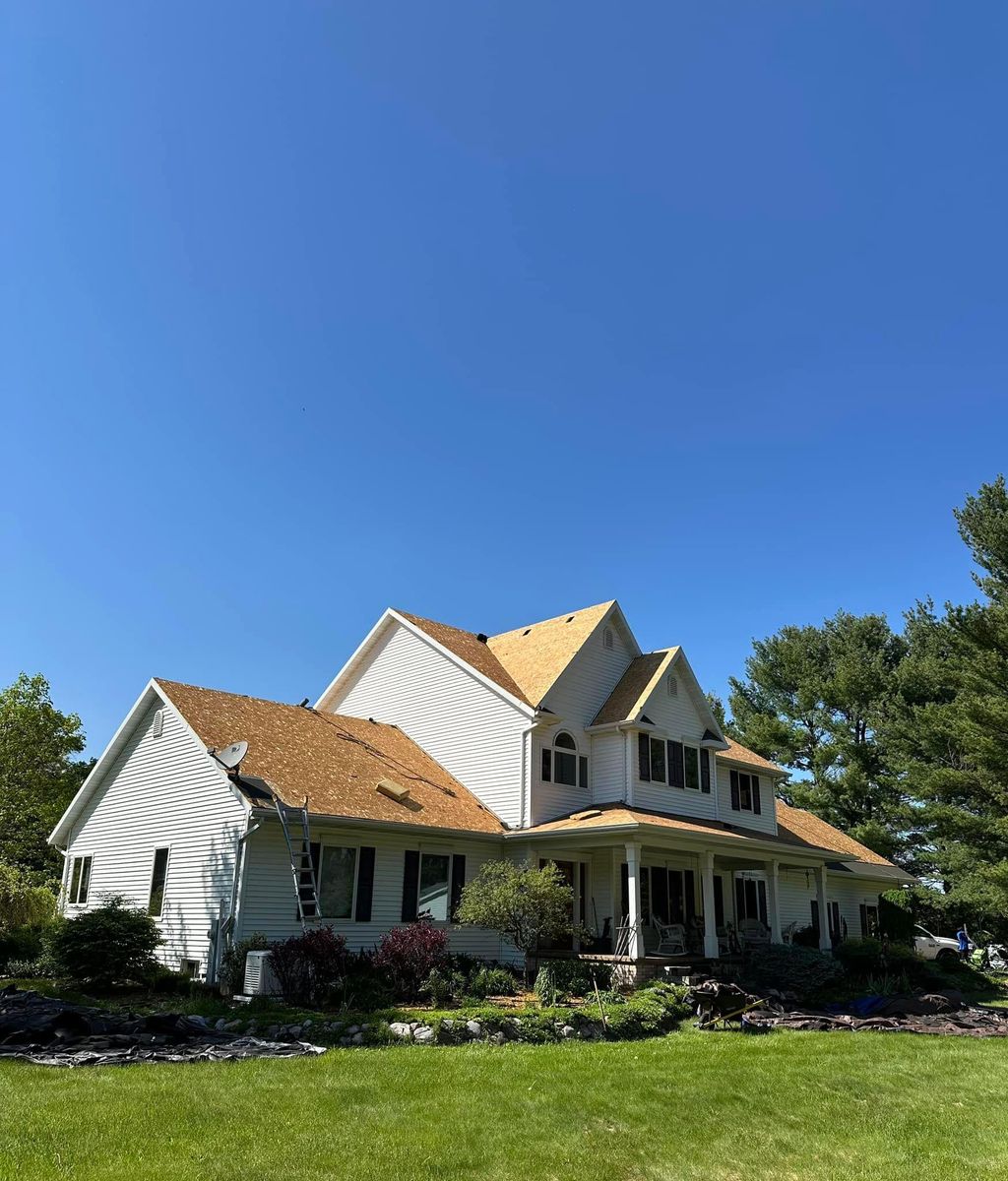 Roofing Replacement for Prime Roofing LLC in Menasha, WI