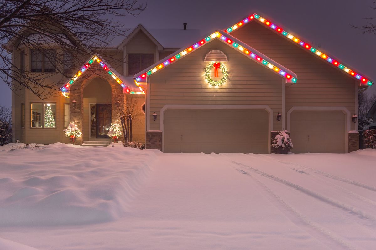 Holiday Lighting for Noble Night Lighting in Saint John, Indiana