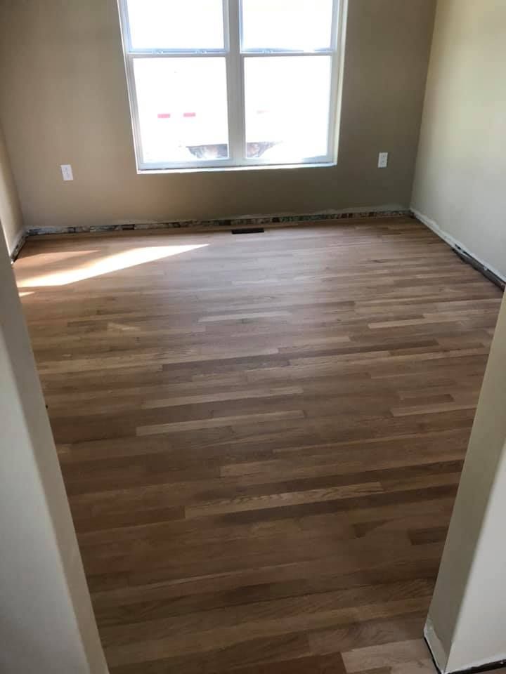 Flooring for Edgecomb Builders in Garnett, KS