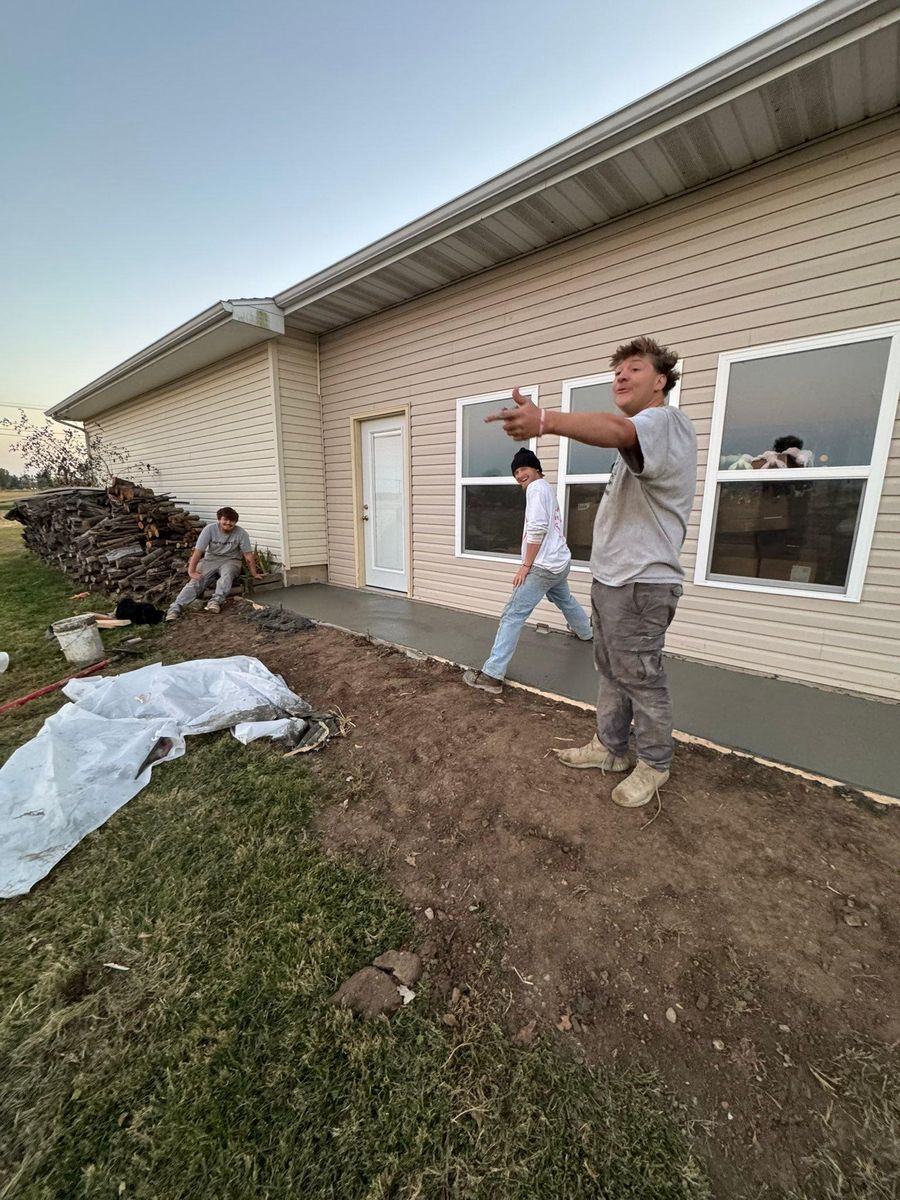 Driveways & Sidewalks for Whitfield Concrete Construction in Solsberry, IN