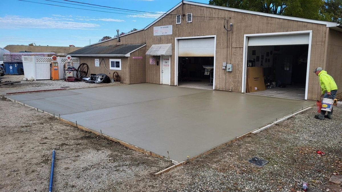 Driveway tear out and replacement for Concrete Pros, LLC in Lorain, OH