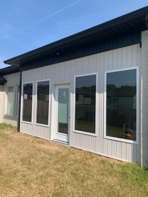 Window Repair and Replacement for Well Hung Windows & More in Hot Springs, AR