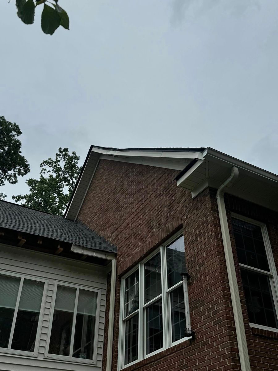 Gutter Repair & Replacement for Superior Seamless Gutters, LLC in Greenwood, SC
