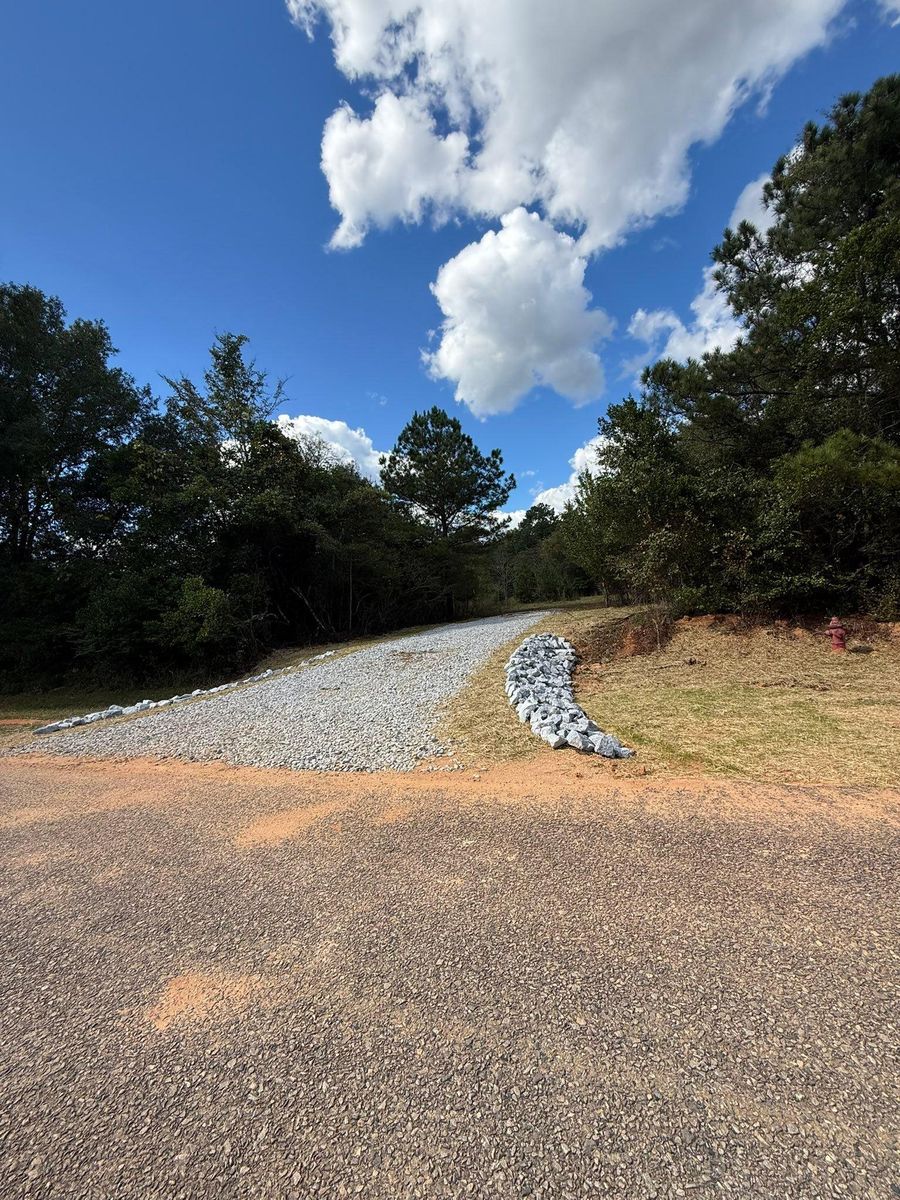 Driveways for Top Notch Tractor Work LLC in Milledgeville, GA